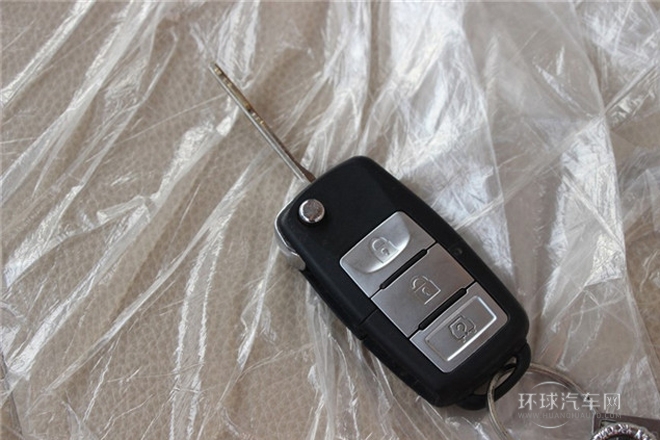 2013款 1.5L舒適型DK15