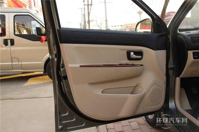 2013款 1.5L舒適型DK15