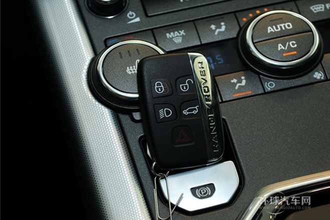 2013款 2.2T 5門柴油版