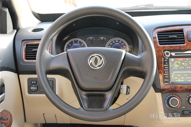 2013款 1.5L舒適型DK15