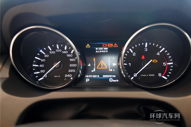 2013款 2.2T 5門柴油版