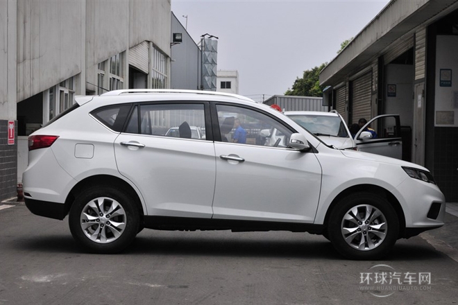 2014款 2.0T 8AT 自動創享版