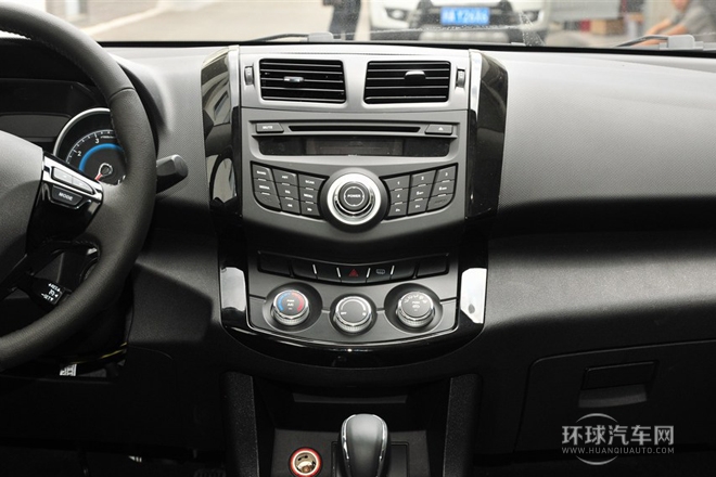 2014款 2.0T 8AT 自動(dòng)創(chuàng)享版