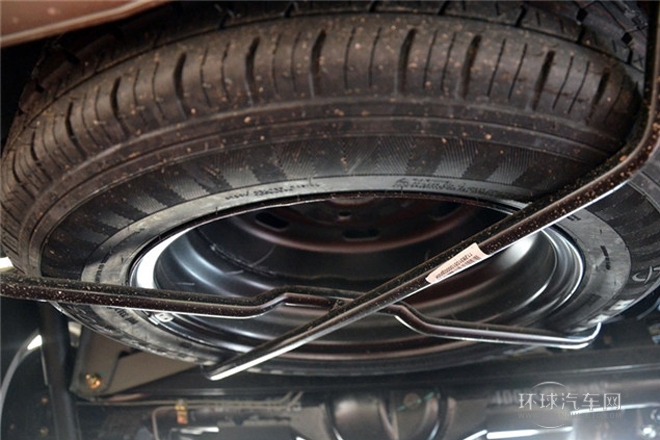 2013款 1.3L舒適型DK13-08