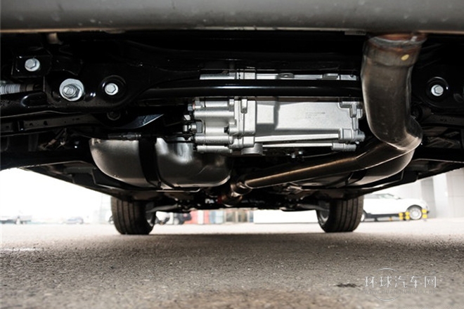 2014款 2.0T 5門耀享版