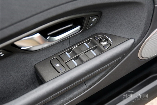 2014款 2.0T 5門耀享版