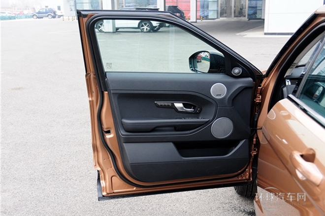 2014款 2.0T 5門耀享版