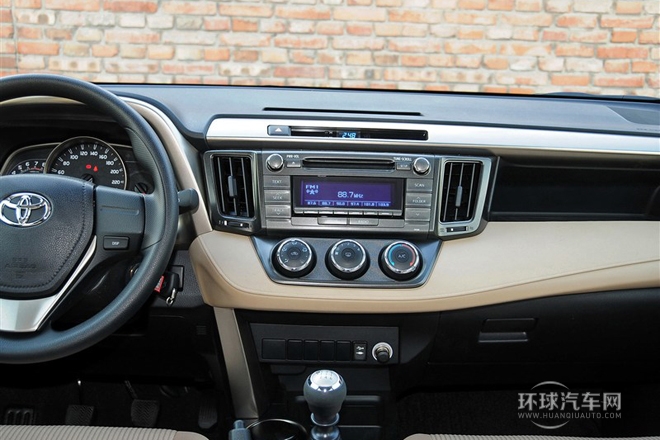 2013款 2.0L 手動兩驅都市版