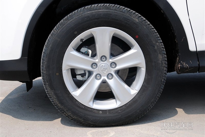 2013款 2.0L CVT四驅風尚版