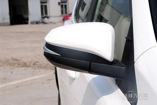 2013款 2.0L CVT四驅(qū)風(fēng)尚版