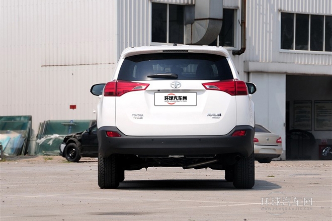 2013款 2.0L CVT四驅風尚版