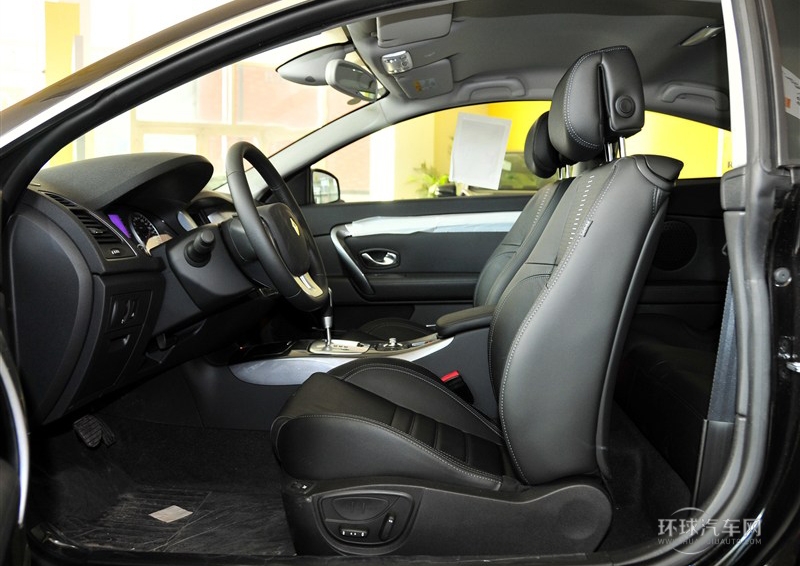 2012款 古貝2.0T 豪華導航版