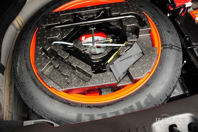 2014款 XF 2.0T 奢華版