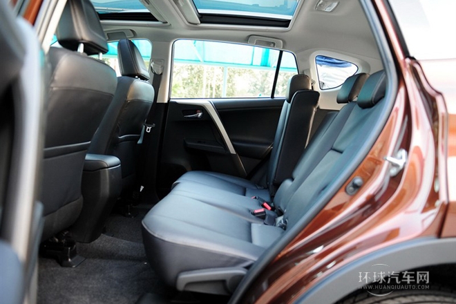 2013款 2.5L 自動四驅豪華版