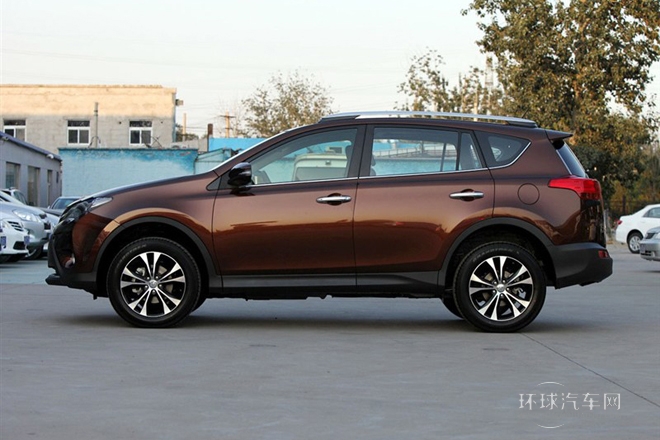 2013款 2.5L 自動四驅豪華版