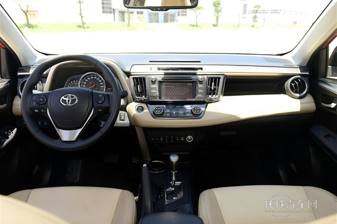 2013款 2.5L 自動四驅尊貴版