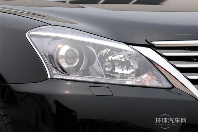 2012款 V6 2.5L Royal 導航版