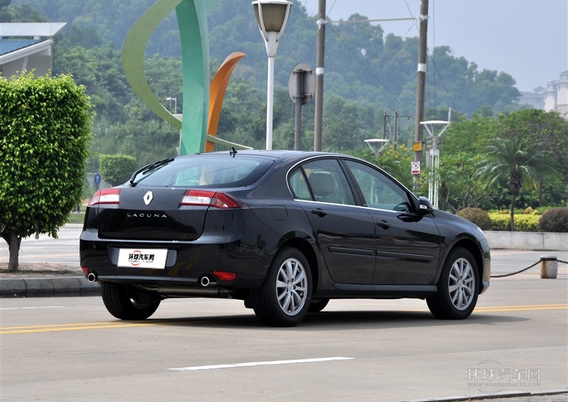 2011款 2.0T 豪華導航版