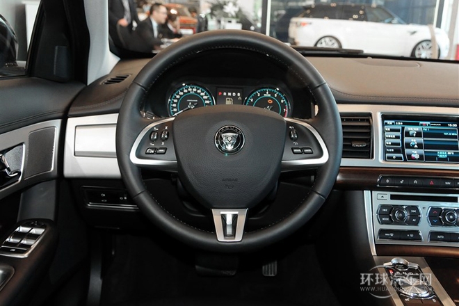 2014款 XF 3.0 SC 風華版