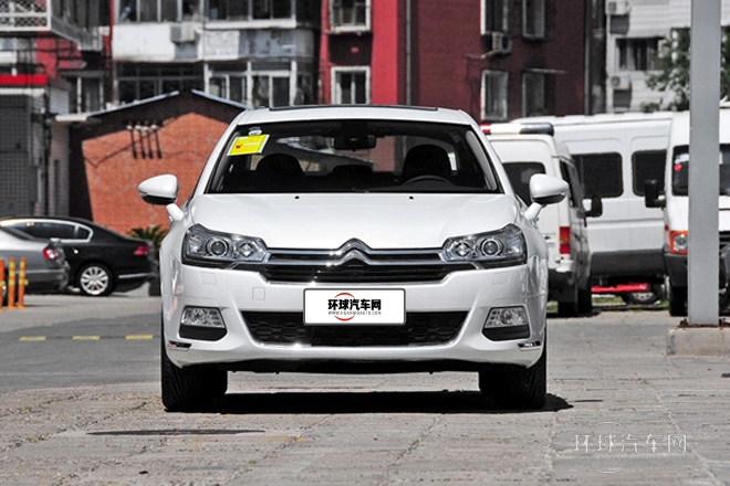 2014款 1.6T 自動(dòng)尊貴型