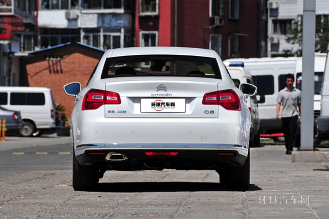 2014款 1.6T 自動尊貴型