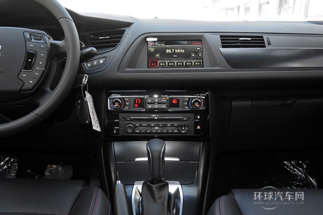 2014款 1.6T 自動尊貴型