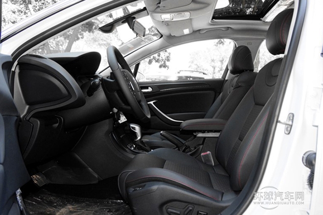 2014款 1.6T 自動(dòng)尊貴型