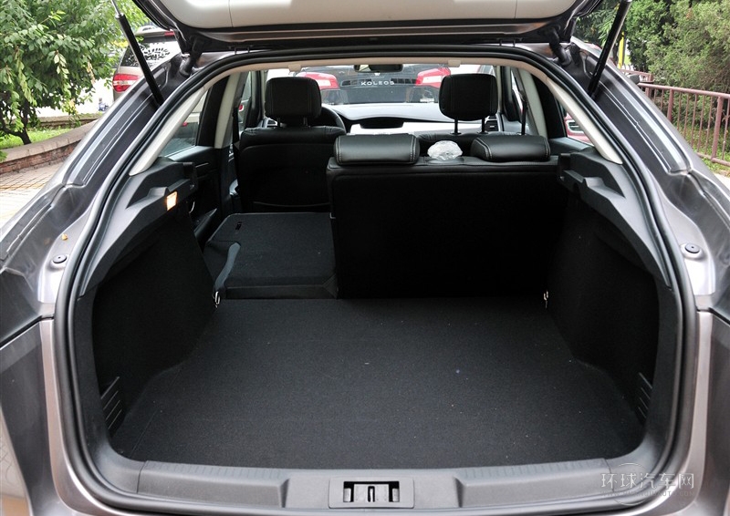 2011款 2.0T 舒適版