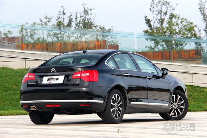 2014款 1.6T 自動(dòng)尊享型