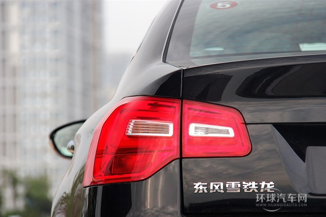 2014款 1.6T 自動(dòng)尊享型