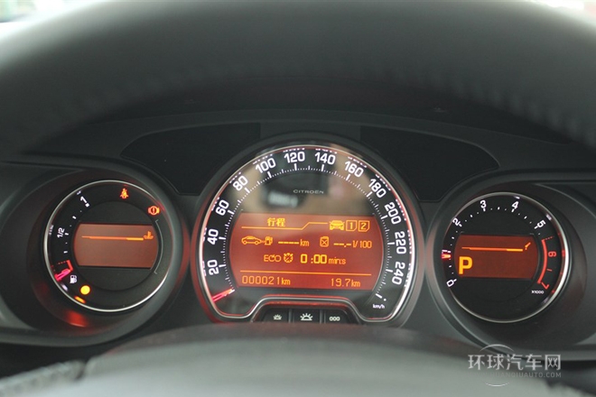 2014款 1.6T 自動尊享型