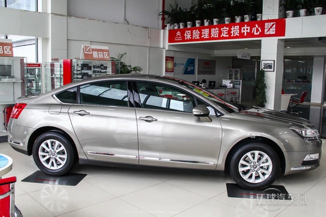 2014款 2.0L 自動尊享型