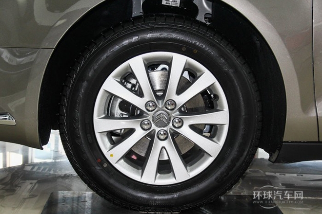 2014款 2.0L 自動尊享型