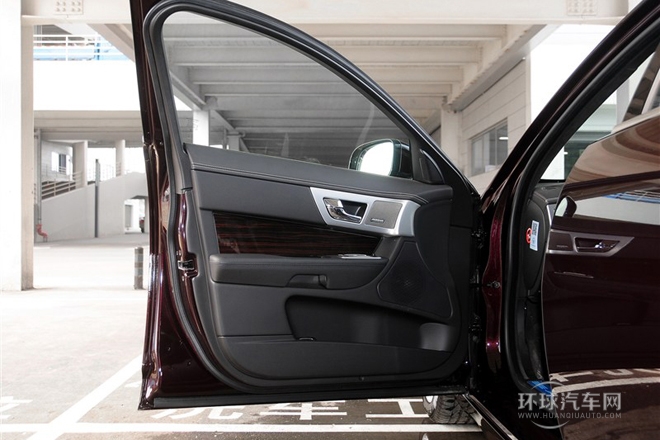 2014款 XF 3.0 SC 奢華版