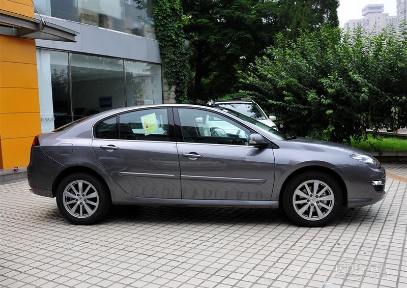 2011款 2.0T 舒適版