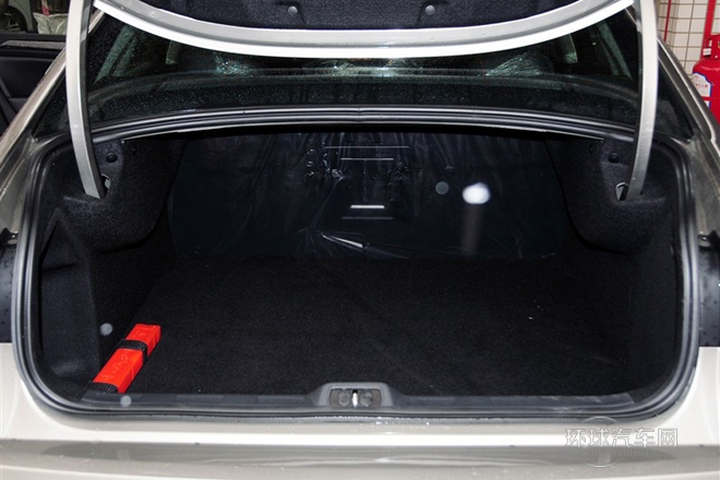 2014款 2.3L 自動豪華型