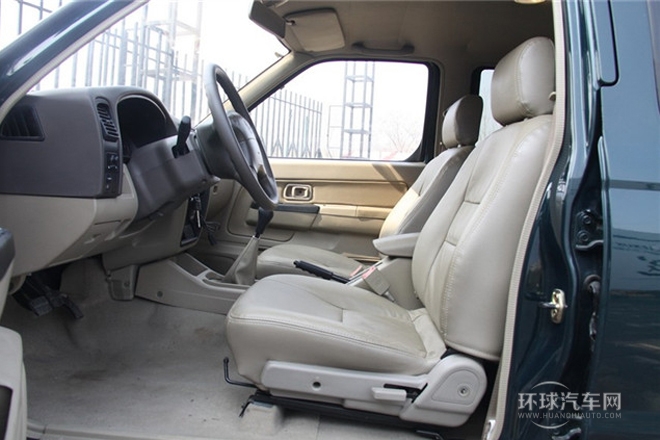 2010款 3.0T柴油兩驅豪華型ZD30D13-3N