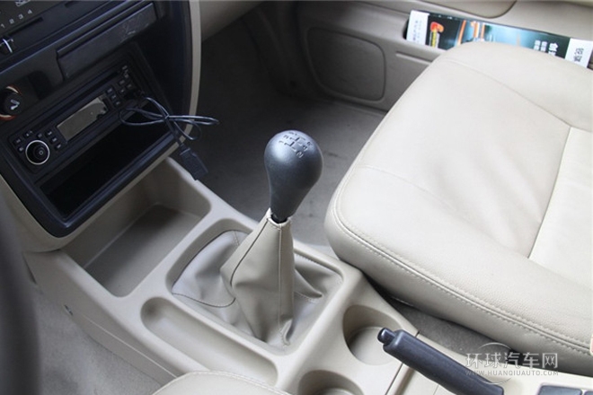 2010款 3.0T柴油兩驅豪華型ZD30D13-3N