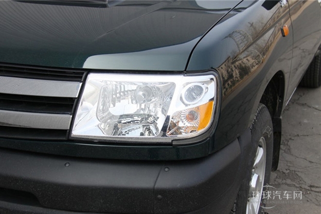 2010款 3.0T柴油兩驅(qū)豪華型ZD30D13-3N