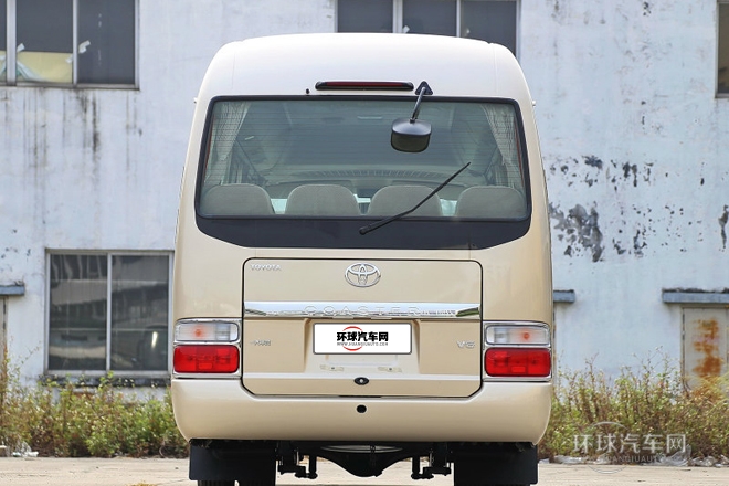 2013款 4.0L汽油豪華版 23座6GR