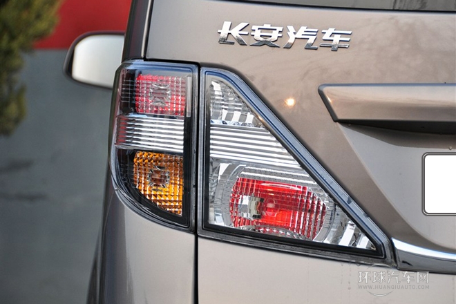 2012款 1.3L標(biāo)準(zhǔn)型