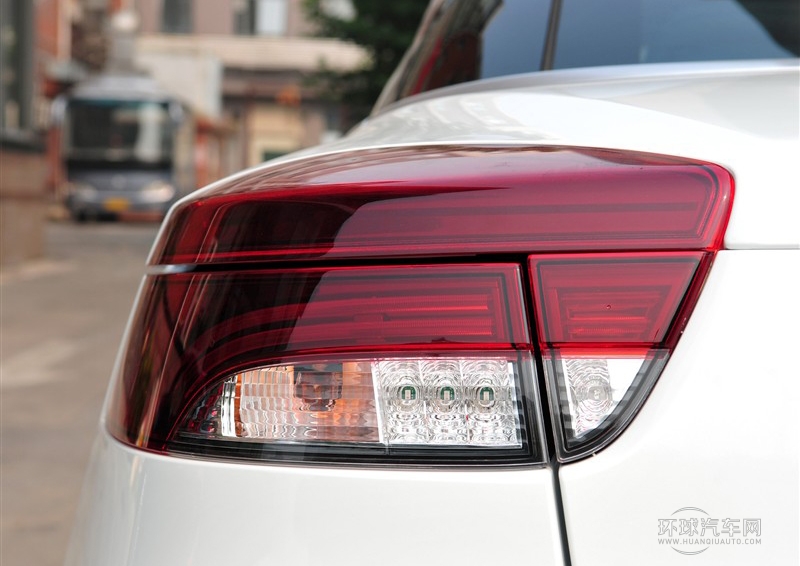 2011款 CC 2.0時尚導航版