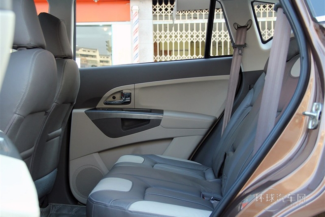 2014款 2.0T 8AT 自動創領版