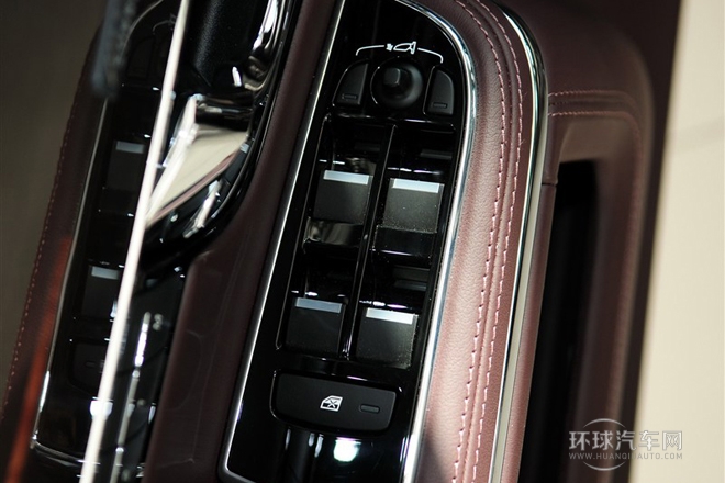 2013款 XJL 5.0 SC 巔峰創(chuàng)世版 五座