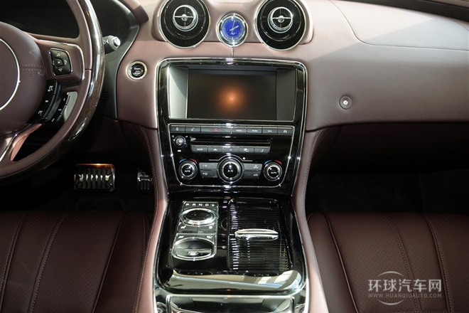 2013款 XJL 5.0 SC 巔峰創(chuàng)世版 五座