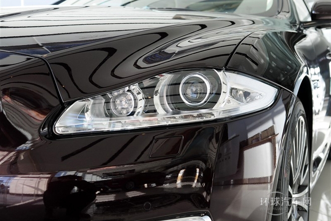 2013款 XJL 5.0 SC 巔峰創世版 五座