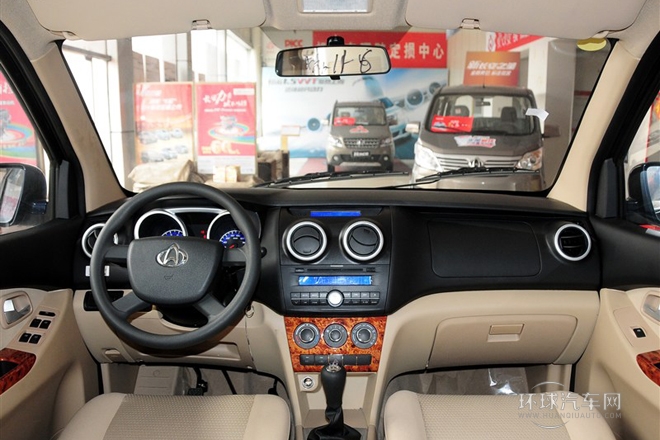 2012款 1.3L精英型