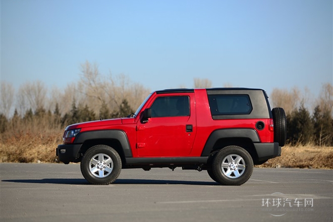 2014款 2.4L 手動酷野版