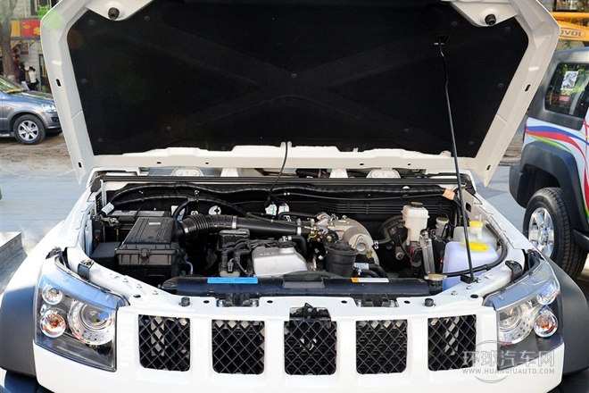 2014款 2.4L 手動征途版