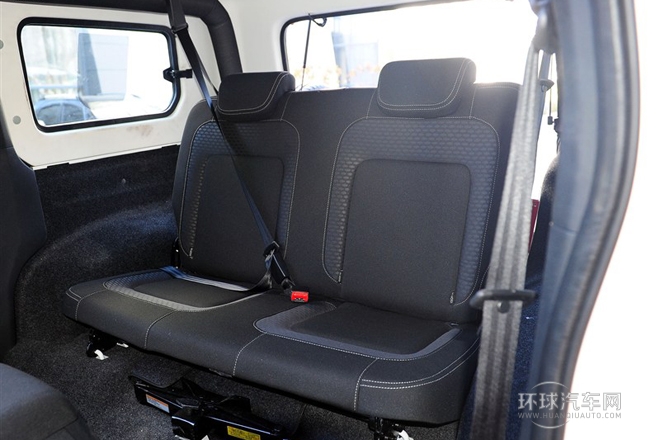 2014款 2.4L 手動征途版